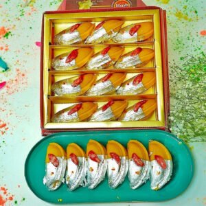 Buy Kaju Kesar Gujiya Online - RMB Sweets